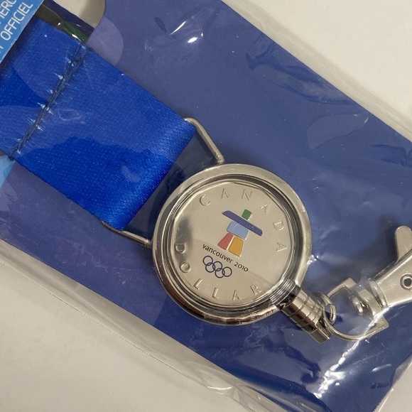 RARE Vancouver 2010 Olympics Lucky Loonie Lanyard. NEW! VINTAGE COLLECTIBLE - Picture 2 of 4
